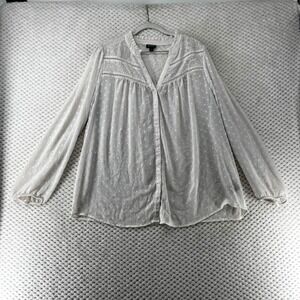 Torrid Swiss Dot Blouse Eyelet Trim Long Sleeve Button Down Top Size 1‎